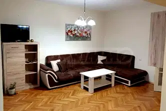 Многостаен апартамент в Бургас, Център