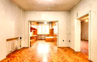 Многостаен апартамент в София, Център