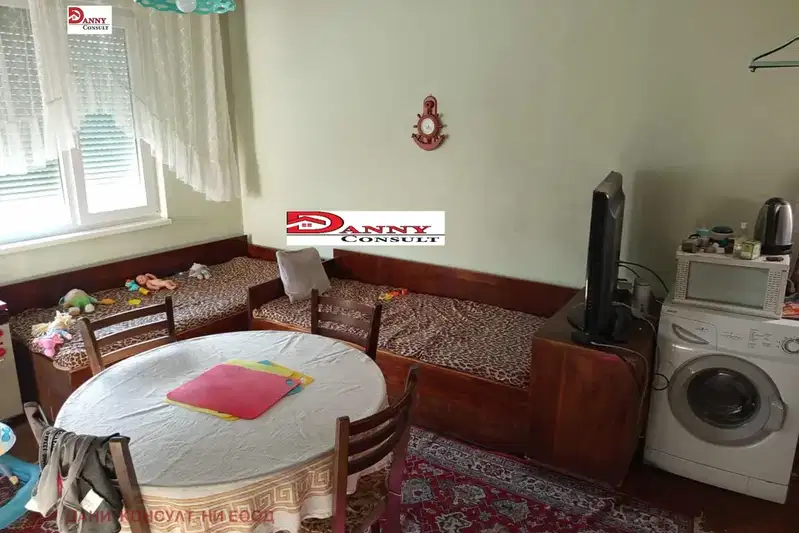 4-bedroom apartment in Veliko Tyrnovo, Centyr