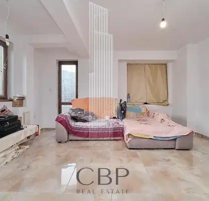 Photo 2 — 4-bedroom apartment in Varna, Centyr