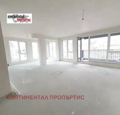 Снимка 2 — Многостаен апартамент в София, Център