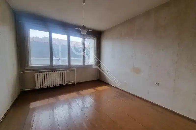 4-bedroom apartment in Veliko Tyrnovo, Centyr