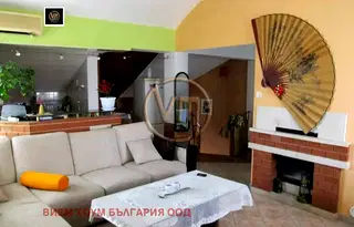 Многостаен апартамент във Варна, Център
