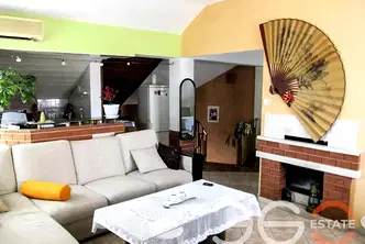 Многостаен апартамент във Варна, Център