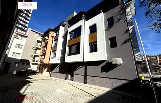 Многостаен апартамент в Габрово, Център