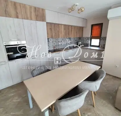 Photo 2 — 4-bedroom apartment in Plovdiv, Centyr