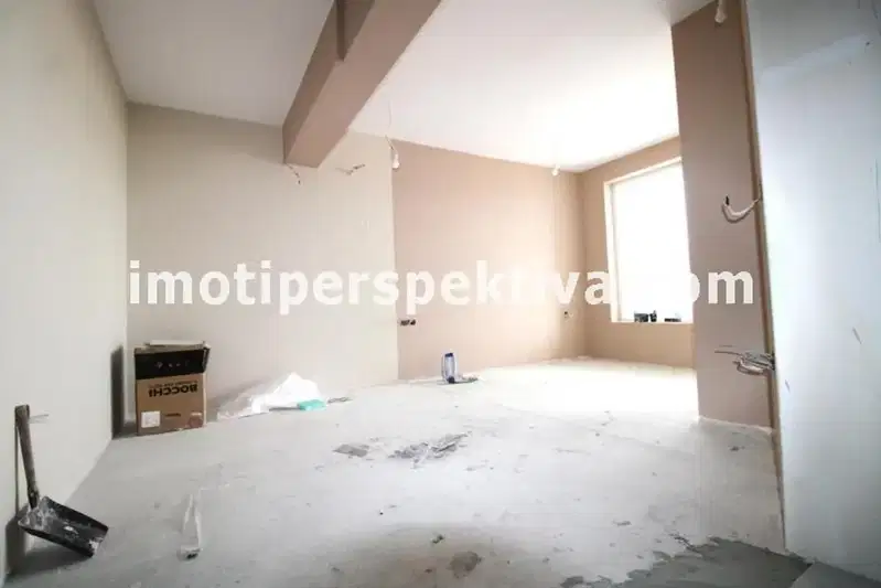 4-bedroom apartment in Plovdiv, Centyr