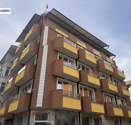 Снимка 3 — Многостаен апартамент в Стара Загора, Център