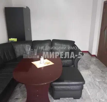 Photo 4 — 4-bedroom apartment in Ruse, Centyr