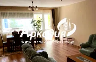 Многостаен апартамент в Пловдив, Център