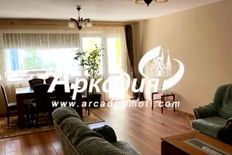 Многостаен апартамент в Пловдив, Център