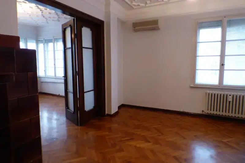 4-bedroom apartment in Sofiya, Centyr
