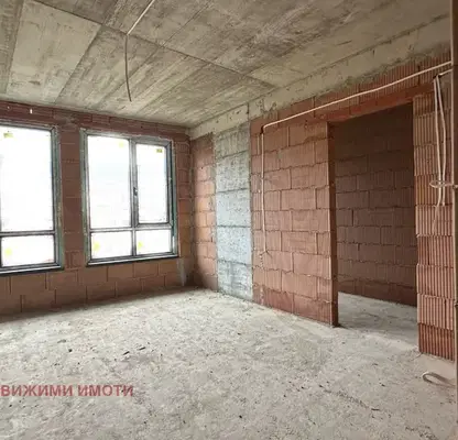 Снимка 4 — Многостаен апартамент в Габрово, Център