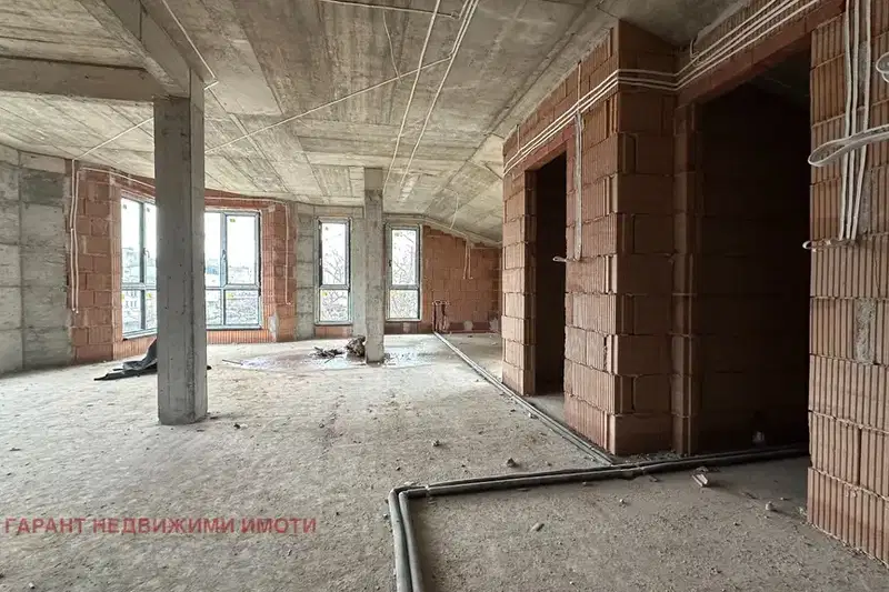 Многостаен апартамент в Габрово, Център