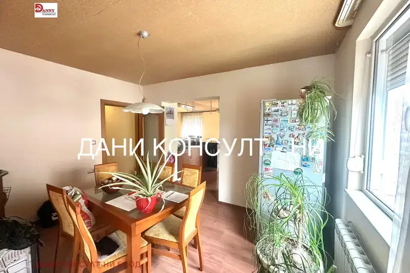 4-bedroom apartment in Veliko Tyrnovo, Centyr