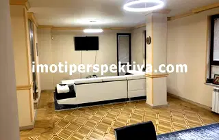 Многостаен апартамент в Пловдив, Център