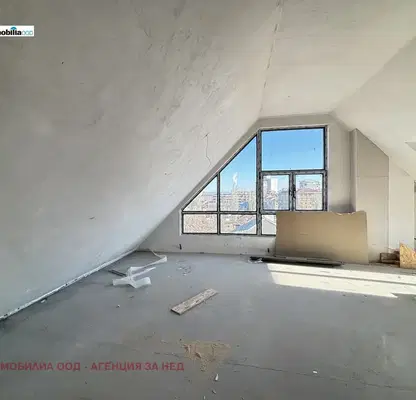 Photo 2 — 4-bedroom apartment in Sofiya, Centyr