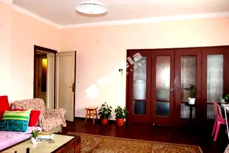 Многостаен апартамент в София, Център