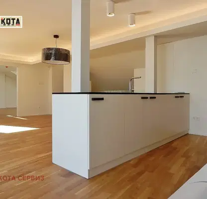 Photo 2 — 4-bedroom apartment in Sofiya, Centyr