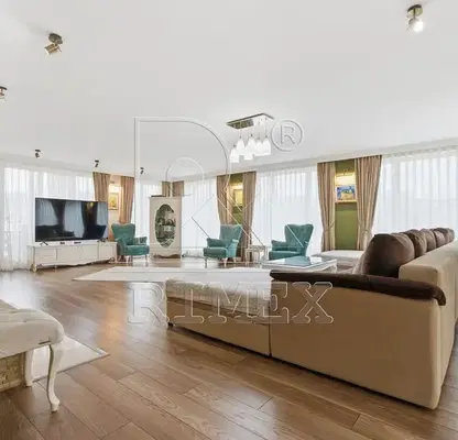 Photo 3 — 4-bedroom apartment in Plovdiv, Centyr