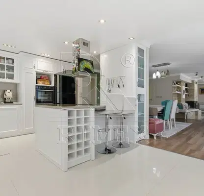 Photo 5 — 4-bedroom apartment in Plovdiv, Centyr