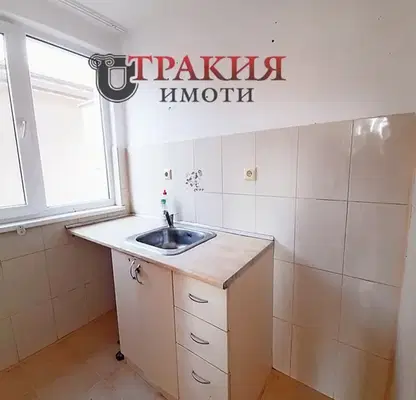 Снимка 2 — Многостаен апартамент в Стара Загора, Център
