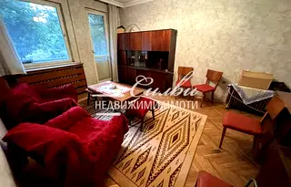 Многостаен апартамент в Търговище, Център