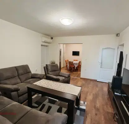Photo 2 — 4-bedroom apartment in Stara Zagora, Centyr