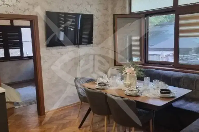 4-bedroom apartment in Burgas, Centyr