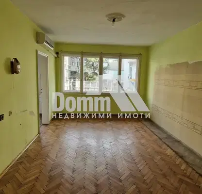Снимка 4 — Многостаен апартамент в Бургас, Център