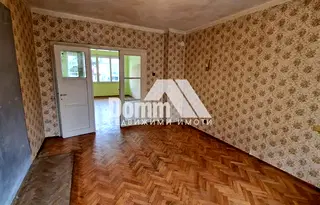 Многостаен апартамент в Бургас, Център