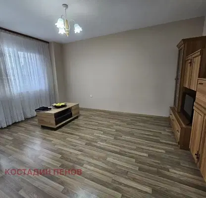 Снимка 4 — Многостаен апартамент в Стара Загора, Център