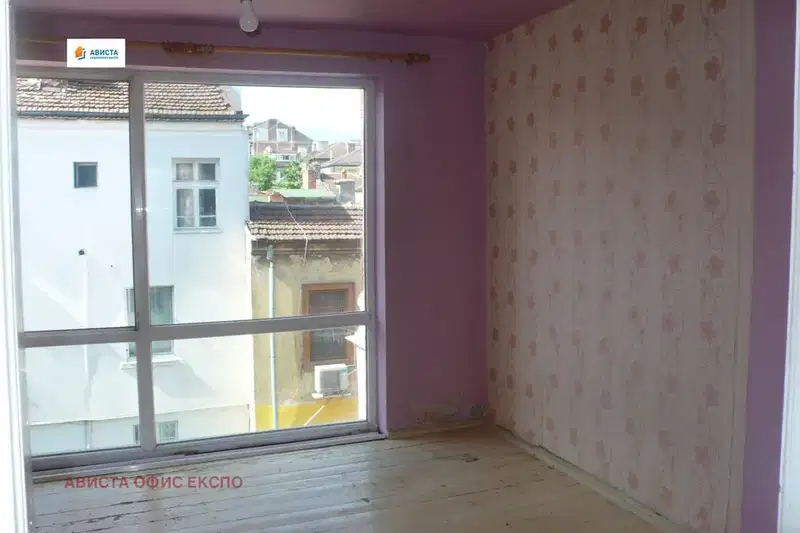 4-bedroom apartment in Sofiya, Centyr