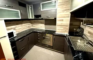 Многостаен апартамент във Враца, Център