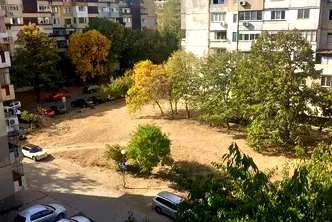 Многостаен апартамент в Русе, Чародейка - Юг