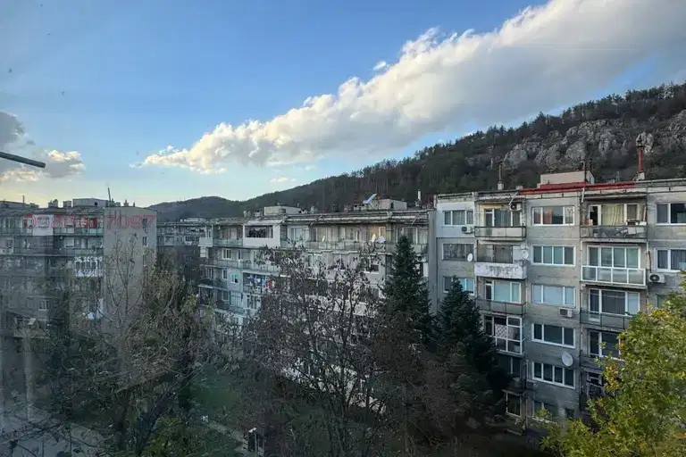 4-bedroom apartment in Veliko Tyrnovo, Cholakovci