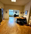 Многостаен апартамент в София, Докторски паметник