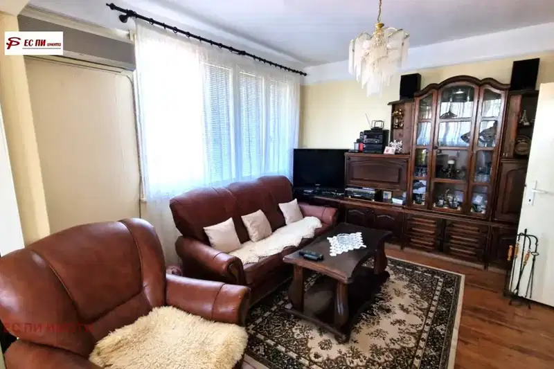 4-bedroom apartment in Ruse, Drujba 1