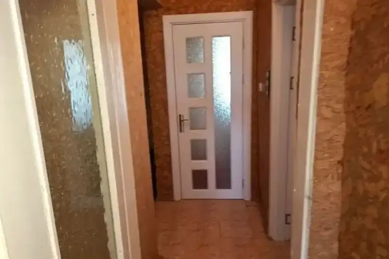 4-bedroom apartment in Sofiya, Drujba 2