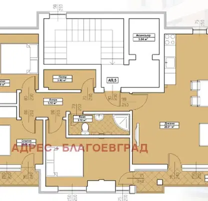 Снимка 5 — Четиристаен апартамент в Благоевград, Еленово 2 с асансьор