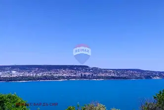 Многостаен апартамент във Варна, Галата