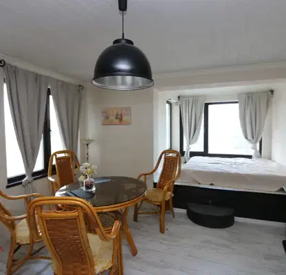 Photo 2 — 4-room apartment with sea view in Galata, Varna