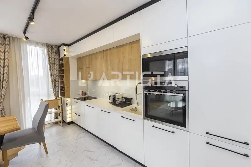 Multi-room apartment with 3 bedrooms in Geo Milev, Sofia
