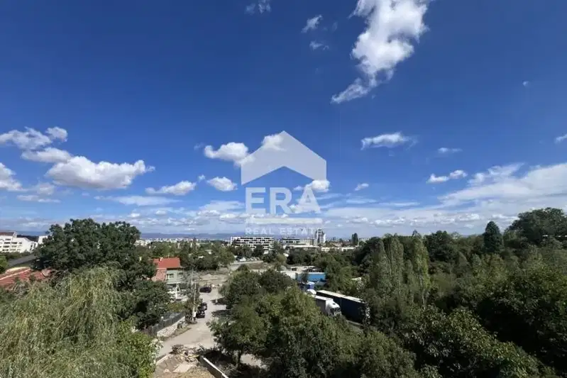 Многостаен апартамент в София, Горна баня