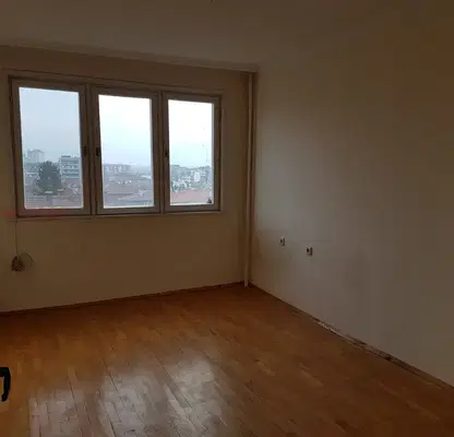 Photo 5 — 4-room apartment in Yambol, Graf Ignatiev with two terraces