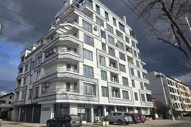 4-bedroom apartment in Sofiya, Hadji Dimityr