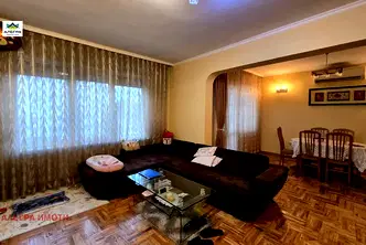 Многостаен апартамент в Пазарджик, Идеален център
