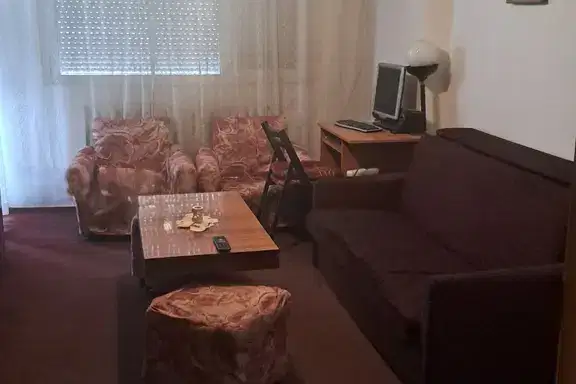 4-bedroom apartment in Pleven, Idealen Centyr