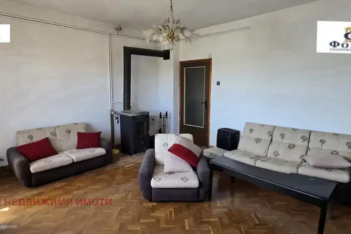 4-bedroom apartment in Plovdiv, Izgrev