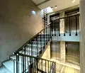 Снимка 4 — Многостаен апартамент в София, Изгрев